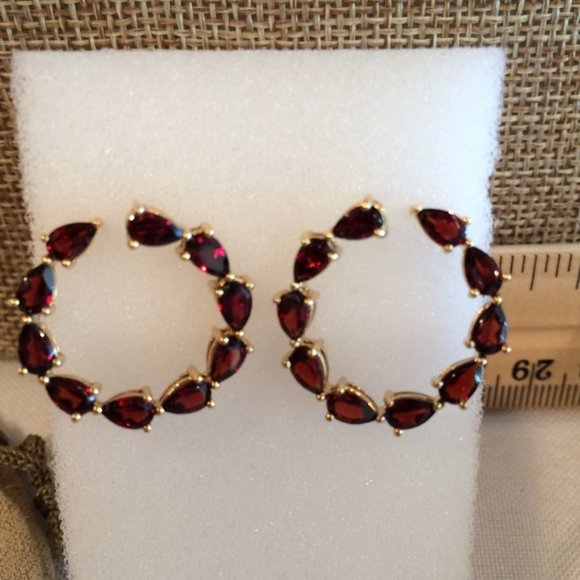 New Garnet Front Hoops YG - Picture 5 of 11